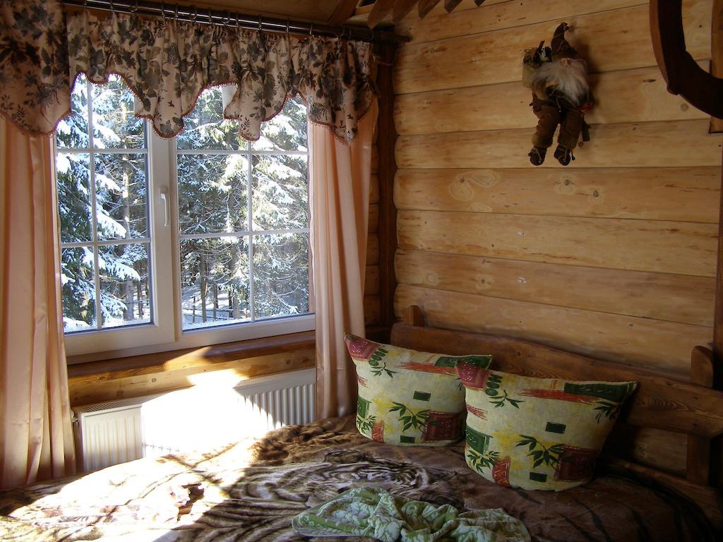 Cottage 12 Months Vorokhta Room photo